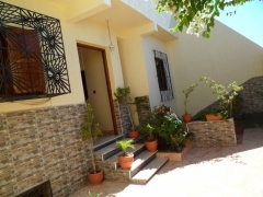 Holiday letting Lovely 4 Bedrooms Luxurious Villa Ref: J41089