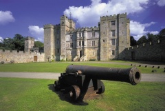 Holiday letting Chillingham Castle